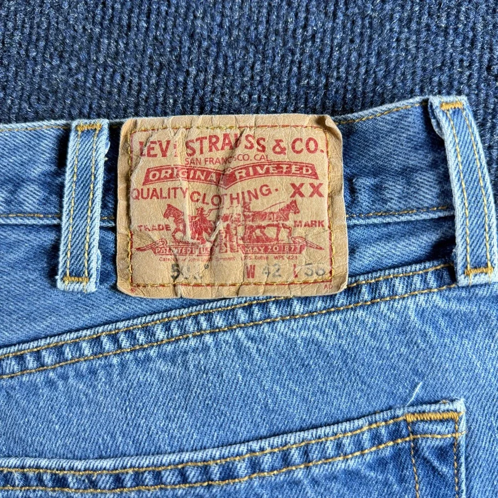 Levis 501 Original Straight Leg Jeans Mens 42x38 Blue Denim Button Fly 115010000